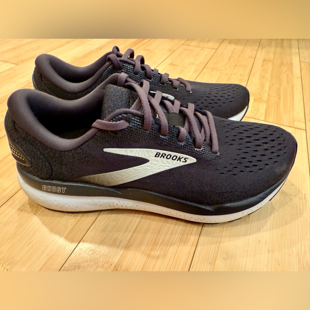 Brooks Black and Silver Athletic Shoes
